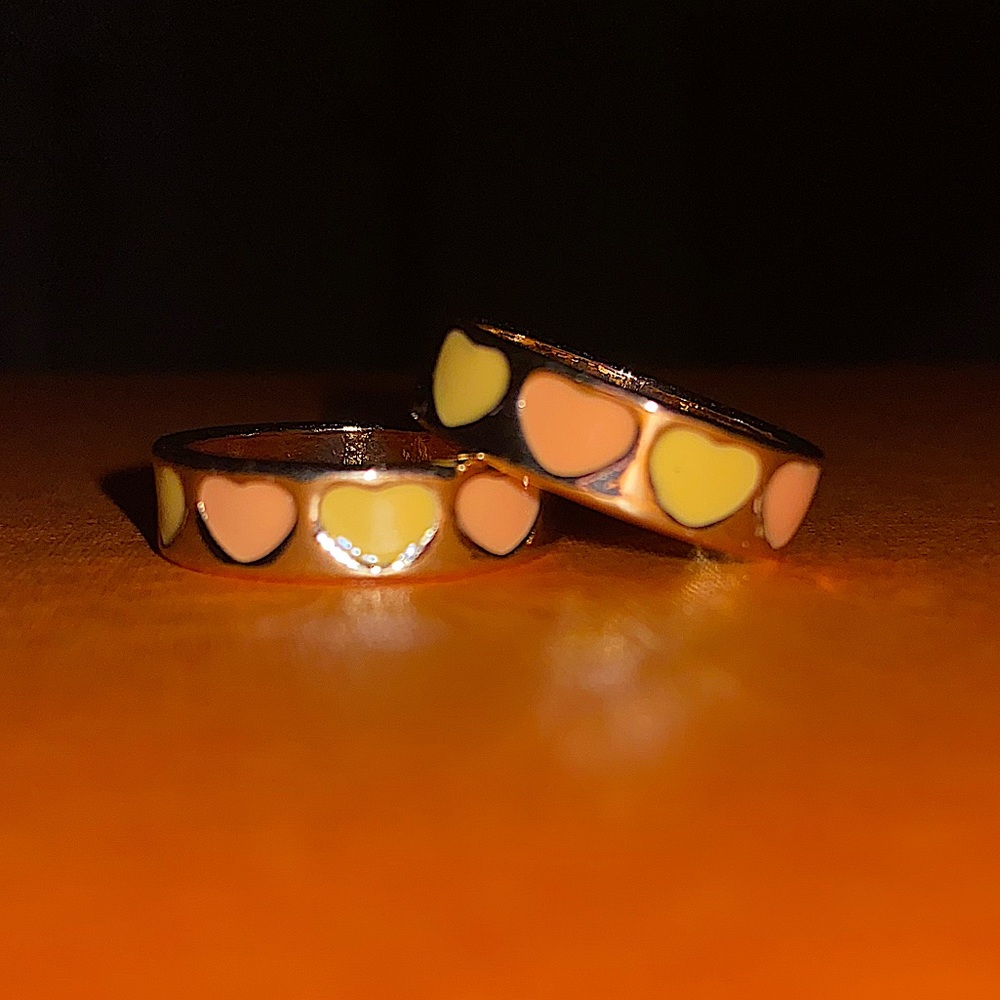 NWT Hypoallergenic handcrafted heart rings
